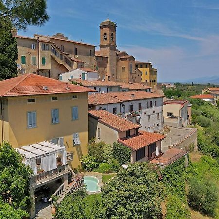 Villa Carlotta Con Piscina Lari Exterior foto