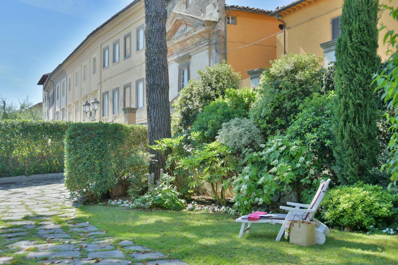 Villa Carlotta Con Piscina Lari Exterior foto
